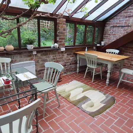 Church Villa B & B Chesterfield Esterno foto