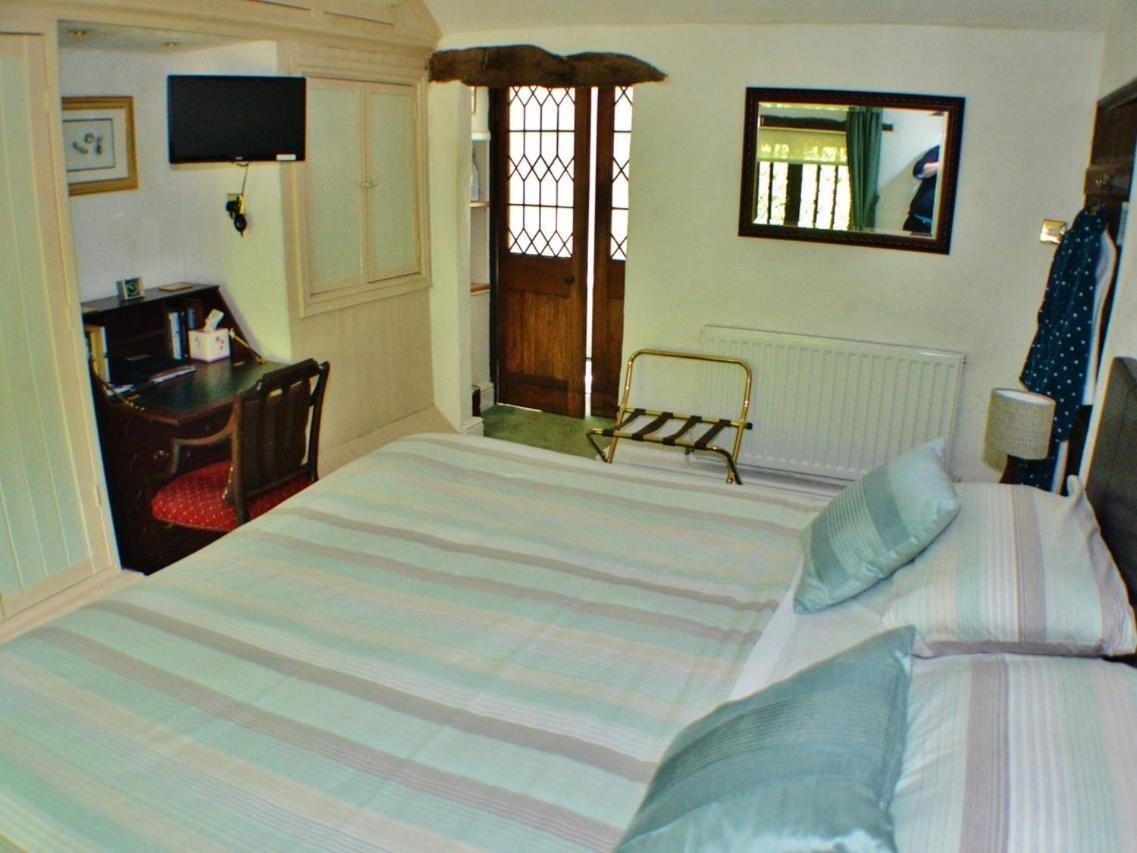 Church Villa B & B Chesterfield Esterno foto